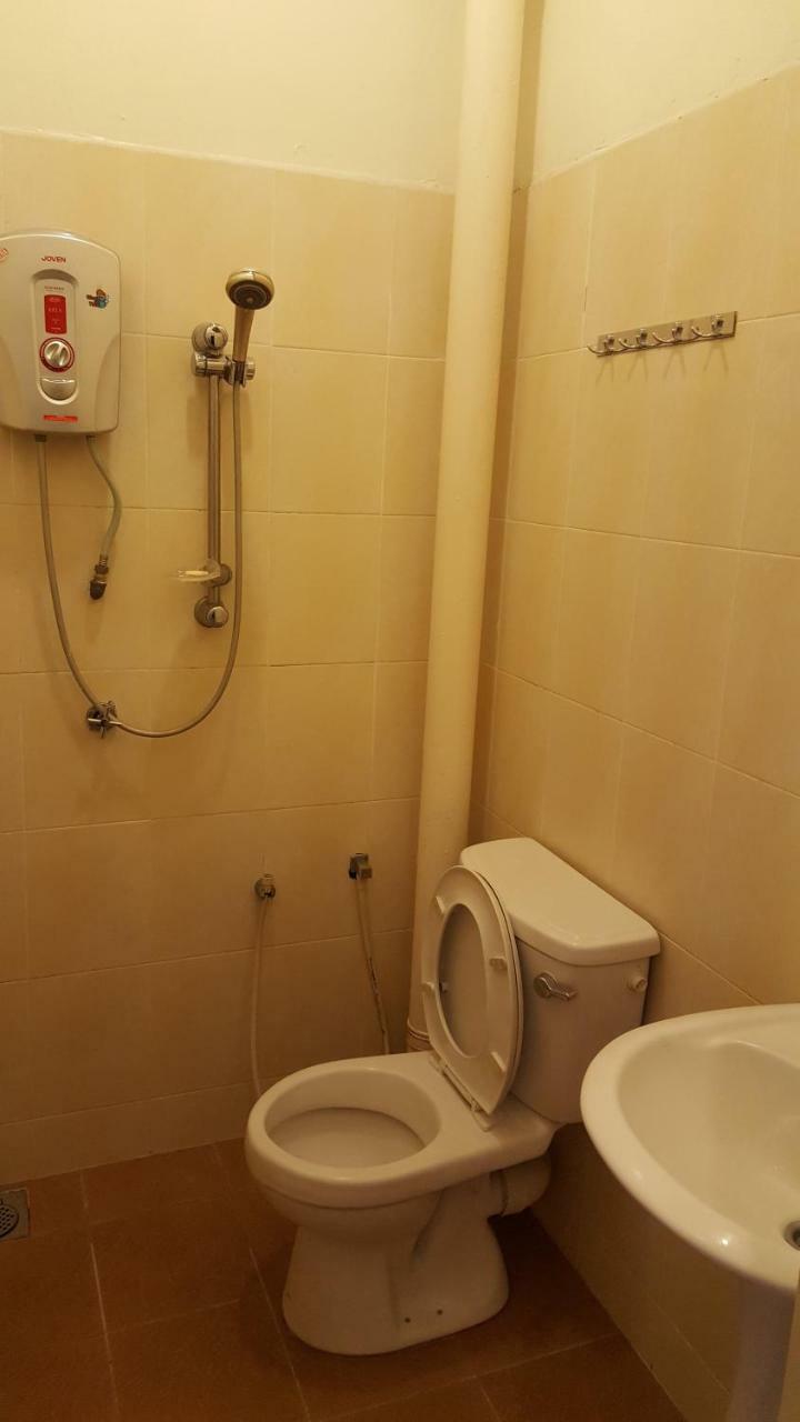 Ferringhi Heritage Budget Hotel Batu Ferringhi Kültér fotó